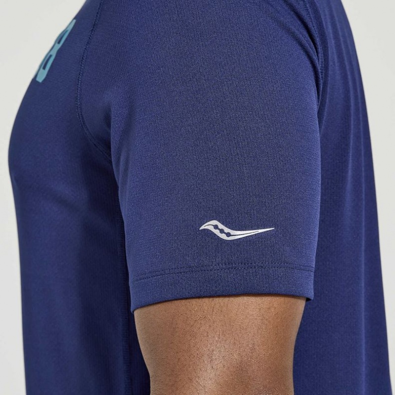 Saucony Stopwatch Graphic Kort Sleeve T-Skjorte Herre Marineblå | OSLO MPEXLF